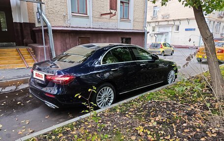 Mercedes-Benz E-Класс, 2020 год, 5 150 000 рублей, 4 фотография