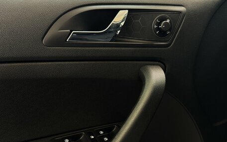 Skoda Yeti I рестайлинг, 2017 год, 1 790 000 рублей, 11 фотография