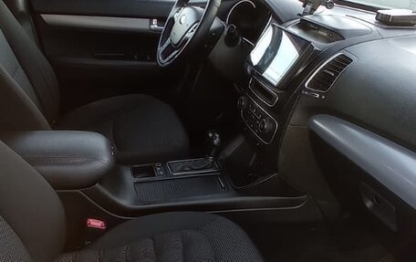 KIA Sorento II рестайлинг, 2015 год, 1 780 000 рублей, 16 фотография