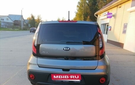 KIA Soul II рестайлинг, 2017 год, 1 499 000 рублей, 3 фотография