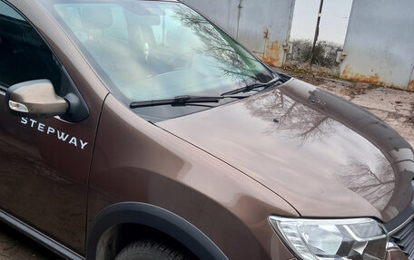 Renault Logan II, 2020 год, 1 250 000 рублей, 2 фотография