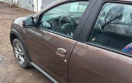 Renault Logan II, 2020 год, 1 250 000 рублей, 3 фотография