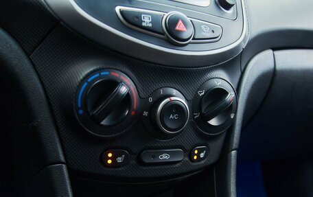 Hyundai Solaris II рестайлинг, 2016 год, 855 000 рублей, 6 фотография