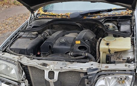 Mercedes-Benz C-Класс, 1999 год, 300 000 рублей, 3 фотография