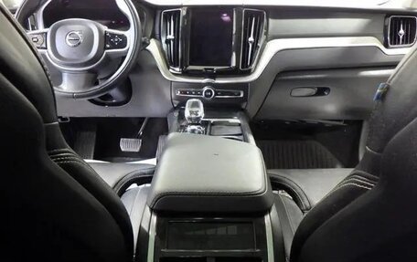 Volvo XC60 II, 2022 год, 3 709 450 рублей, 11 фотография