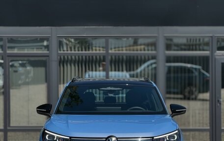 Volkswagen Tiguan, 2025 год, 4 031 000 рублей, 2 фотография