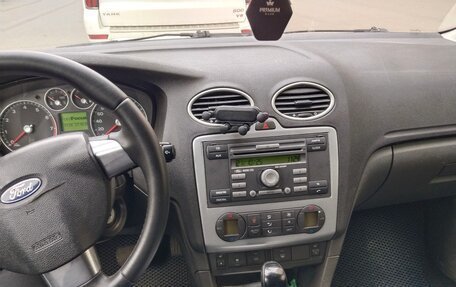 Ford Focus II рестайлинг, 2006 год, 330 000 рублей, 5 фотография