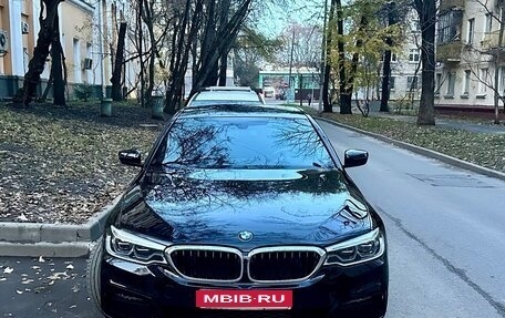 BMW 5 серия, 2018 год, 3 350 000 рублей, 1 фотография