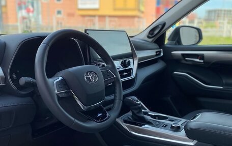 Toyota Highlander, 2025 год, 5 151 000 рублей, 8 фотография