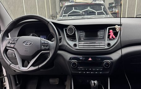 Hyundai Tucson III, 2017 год, 2 360 000 рублей, 7 фотография