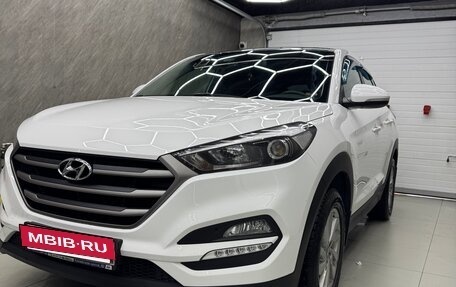 Hyundai Tucson III, 2017 год, 2 360 000 рублей, 3 фотография