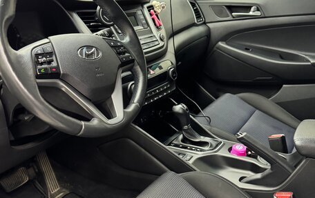 Hyundai Tucson III, 2017 год, 2 360 000 рублей, 8 фотография