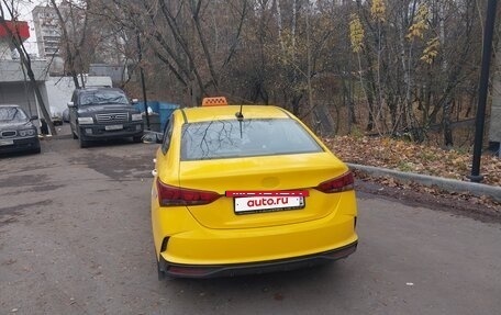 Hyundai Solaris II рестайлинг, 2020 год, 850 000 рублей, 3 фотография