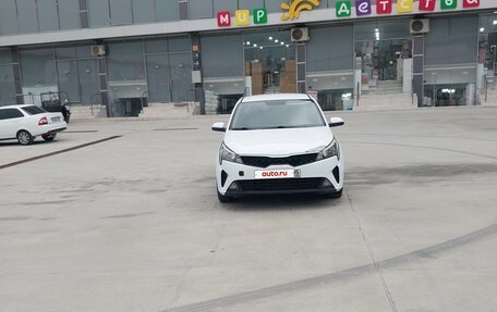 KIA Rio IV, 2021 год, 1 175 000 рублей, 4 фотография