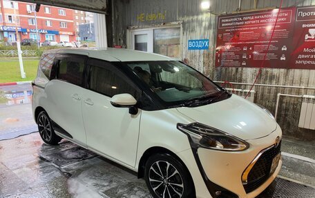 Toyota Sienta II, 2019 год, 1 730 000 рублей, 3 фотография