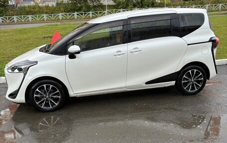 Toyota Sienta II, 2019 год, 1 730 000 рублей, 4 фотография