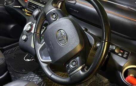 Toyota Sienta II, 2019 год, 1 730 000 рублей, 9 фотография