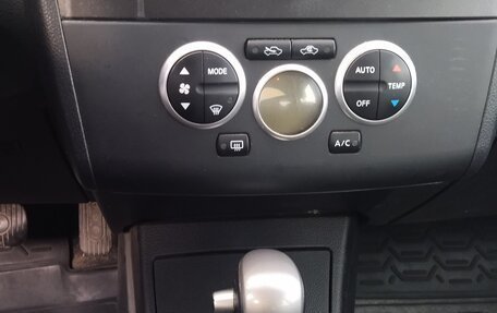 Nissan Tiida, 2012 год, 600 000 рублей, 18 фотография