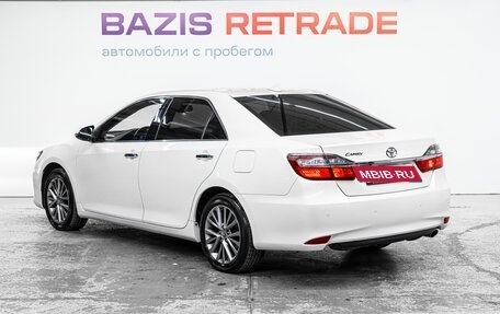 Toyota Camry, 2017 год, 2 349 000 рублей, 7 фотография