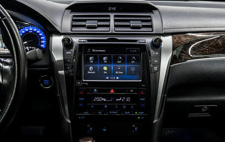 Toyota Camry, 2017 год, 2 349 000 рублей, 22 фотография