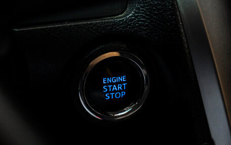 Toyota Camry, 2017 год, 2 349 000 рублей, 26 фотография