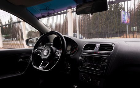 Volkswagen Polo VI (EU Market), 2018 год, 929 000 рублей, 9 фотография