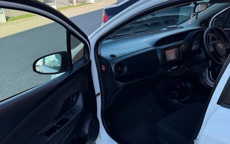 Toyota Vitz, 2019 год, 1 050 000 рублей, 12 фотография