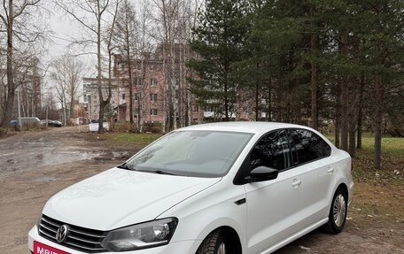 Volkswagen Polo VI (EU Market), 2017 год, 1 350 000 рублей, 2 фотография