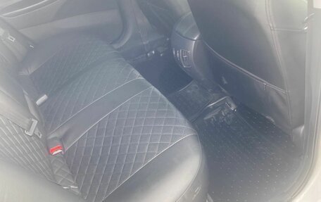 Hyundai Sonata VI, 2011 год, 1 050 000 рублей, 7 фотография