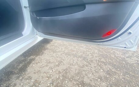 Hyundai Sonata VI, 2011 год, 1 050 000 рублей, 9 фотография