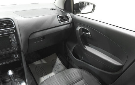 Volkswagen Polo VI (EU Market), 2017 год, 1 299 000 рублей, 10 фотография