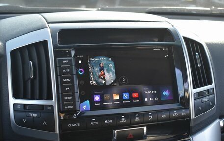 Toyota Land Cruiser 200, 2013 год, 3 849 999 рублей, 14 фотография