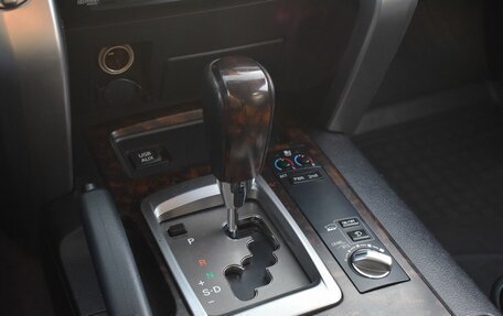 Toyota Land Cruiser 200, 2013 год, 3 849 999 рублей, 15 фотография