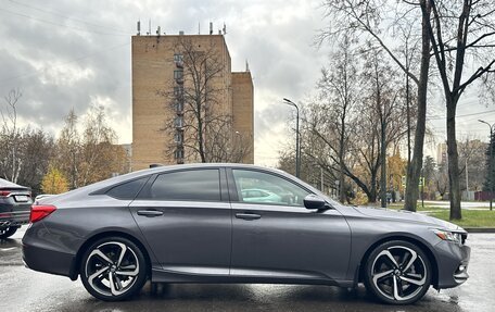 Honda Accord IX рестайлинг, 2018 год, 2 099 999 рублей, 10 фотография