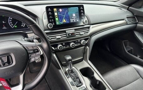 Honda Accord IX рестайлинг, 2018 год, 2 099 999 рублей, 21 фотография