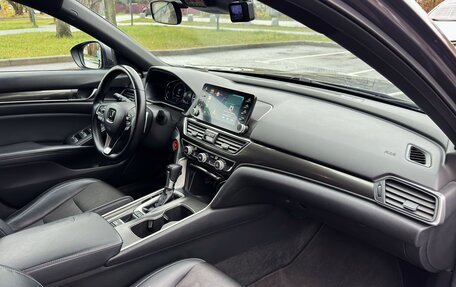 Honda Accord IX рестайлинг, 2018 год, 2 099 999 рублей, 29 фотография