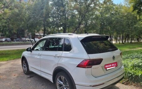 Volkswagen Tiguan II, 2018 год, 2 950 000 рублей, 13 фотография