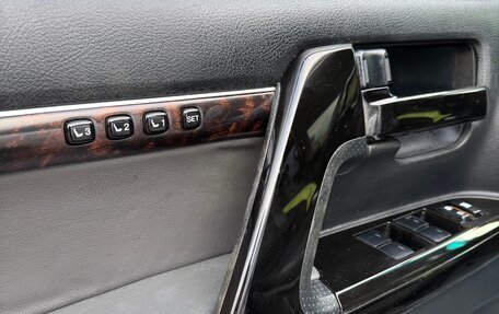 Toyota Land Cruiser 200, 2010 год, 3 200 000 рублей, 15 фотография