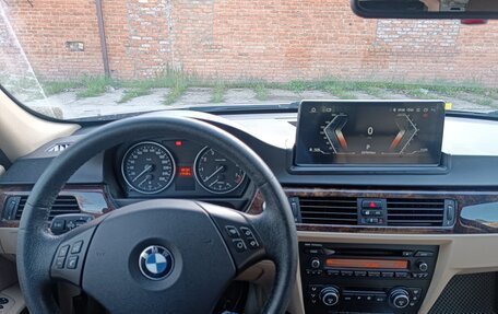 BMW 3 серия, 2008 год, 1 100 000 рублей, 4 фотография