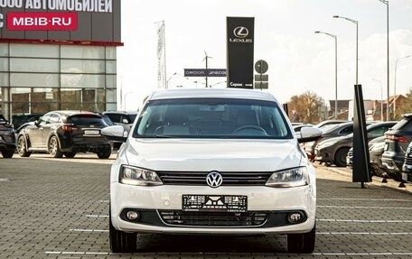 Volkswagen Jetta VI, 2013 год, 855 000 рублей, 2 фотография