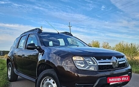 Renault Duster I рестайлинг, 2017 год, 1 080 000 рублей, 5 фотография
