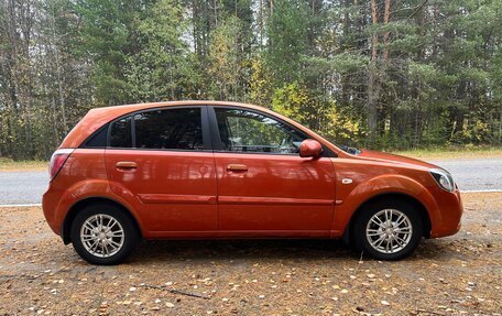 KIA Rio II, 2010 год, 620 000 рублей, 2 фотография