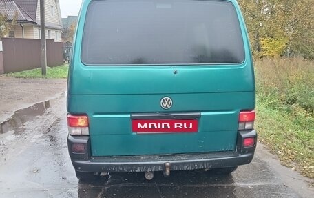 Volkswagen Transporter T4, 2002 год, 1 070 000 рублей, 4 фотография