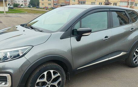 Renault Kaptur I рестайлинг, 2018 год, 1 690 000 рублей, 3 фотография