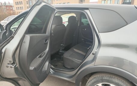 Renault Kaptur I рестайлинг, 2018 год, 1 690 000 рублей, 5 фотография