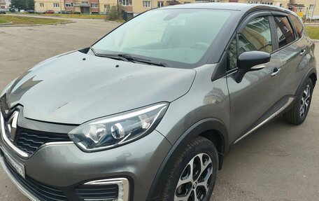 Renault Kaptur I рестайлинг, 2018 год, 1 690 000 рублей, 9 фотография