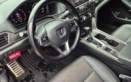 Honda Accord IX рестайлинг, 2020 год, 2 520 000 рублей, 10 фотография