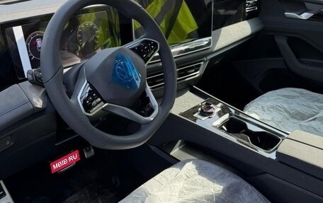 Volkswagen Teramont, 2025 год, 6 150 000 рублей, 2 фотография