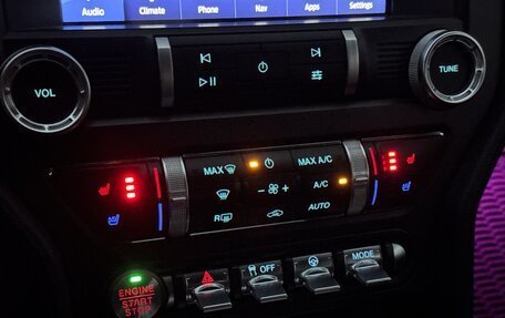 Ford Mustang VI рестайлинг, 2019 год, 3 450 000 рублей, 12 фотография