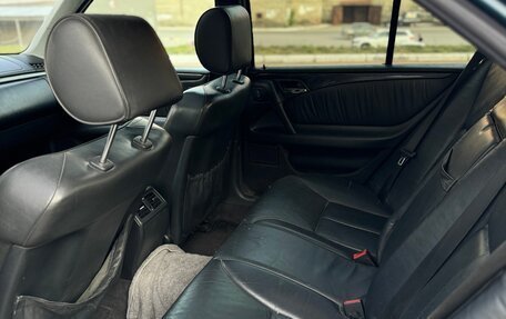 Mercedes-Benz E-Класс, 1999 год, 365 000 рублей, 8 фотография